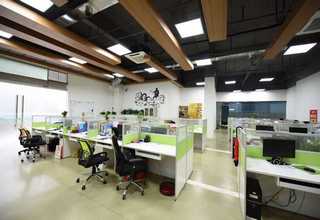 江苏聚合引发剂硫化剂密度